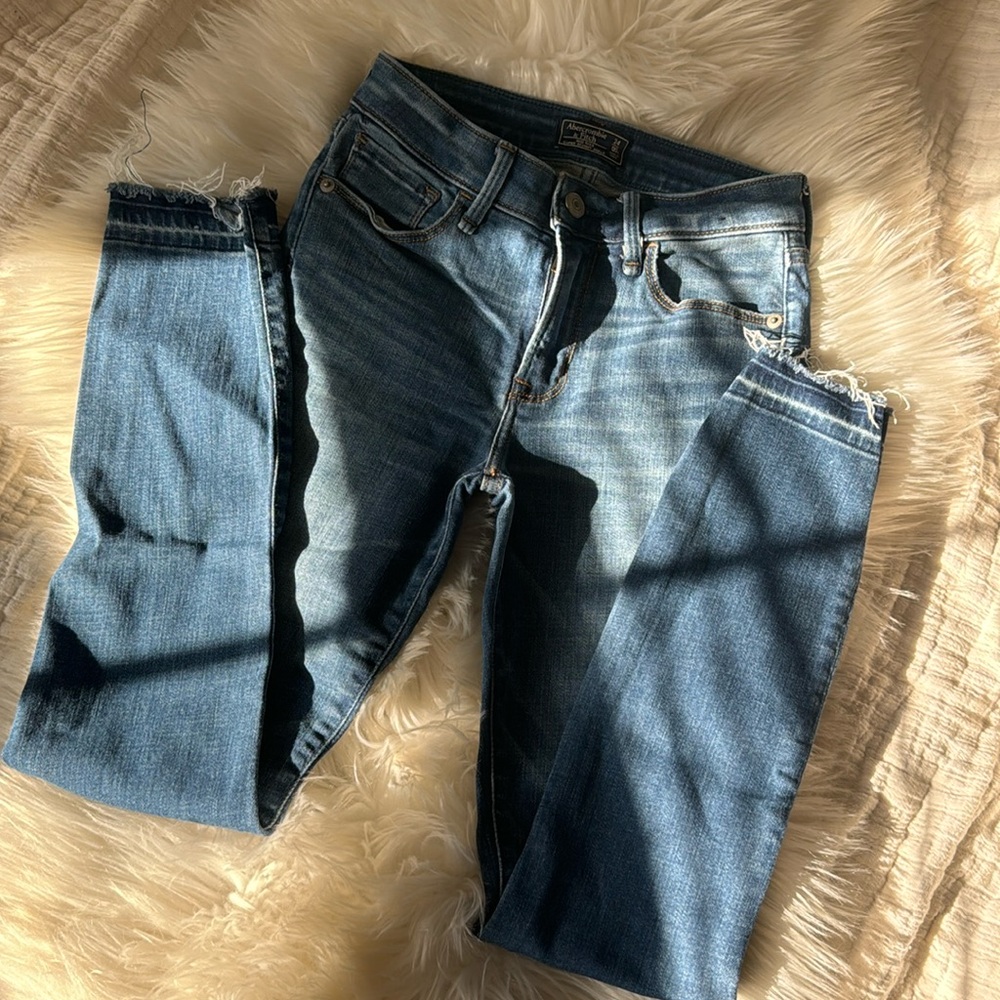 A B E R C R O M B I E & F I T C H Mid Rise Super … - image 2